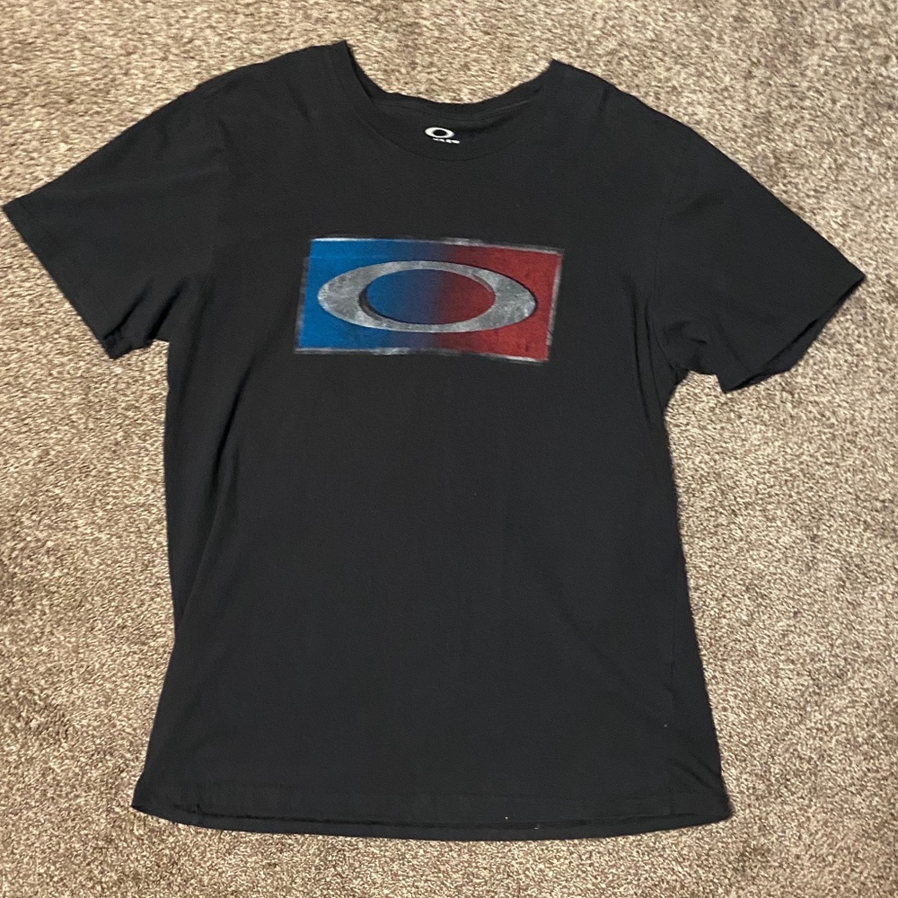 Oakley Shirt